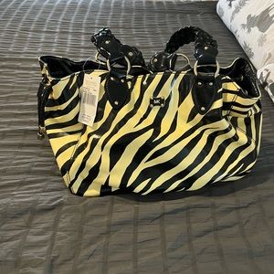 Michael Kors Handbag: brand new.